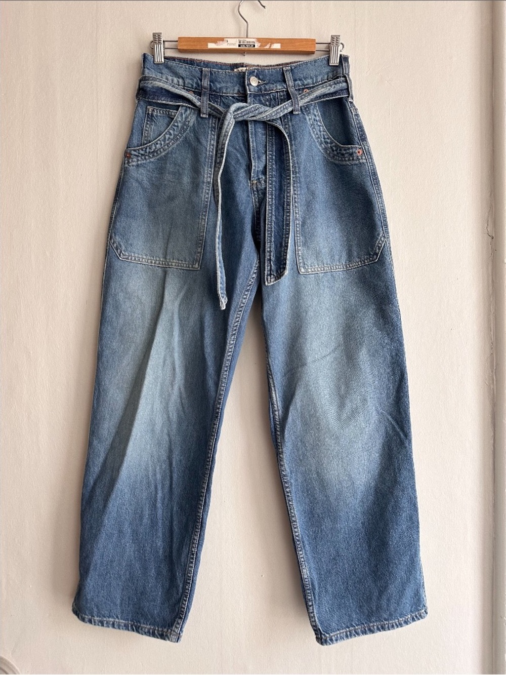 Free People We the Free Blue Jay jeans belted - Picture 8 of 8